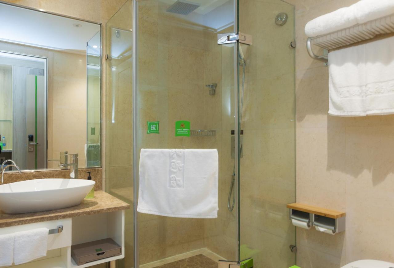 Ibis Styles Nantong Development Zone Shimao Plaza Hotel Kültér fotó